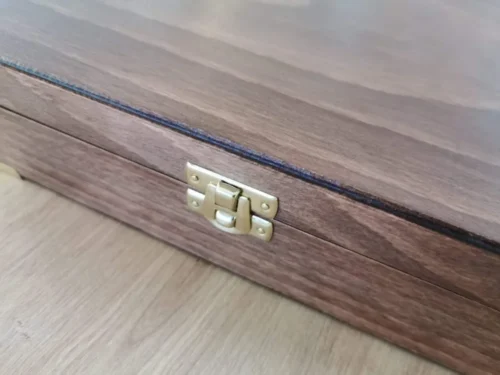 dřevěná kazeta na pečetidlo
