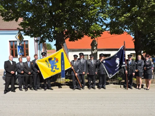 Slavnostní vyšívaná vlajka Stará Říše