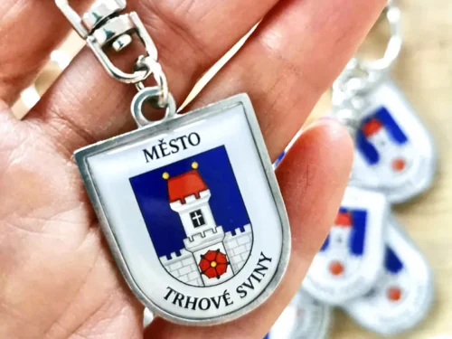 klíčenka se znakem města Trhové Sviny