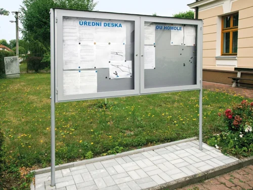 celokovová úřední deska na magnet, kovové vitríny