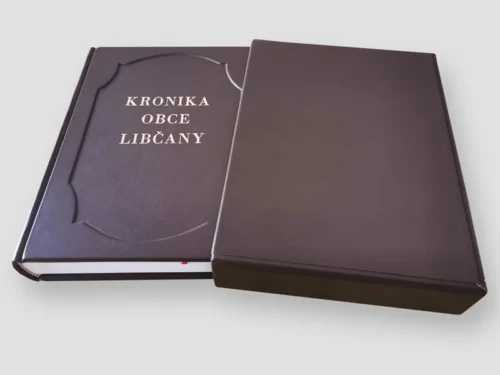 kronika s pouzdrem pro obec Libčany