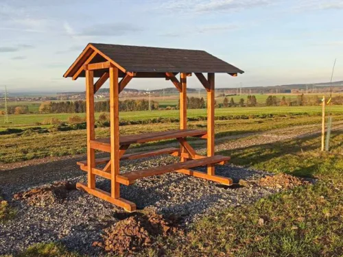 Posezení se stříškou