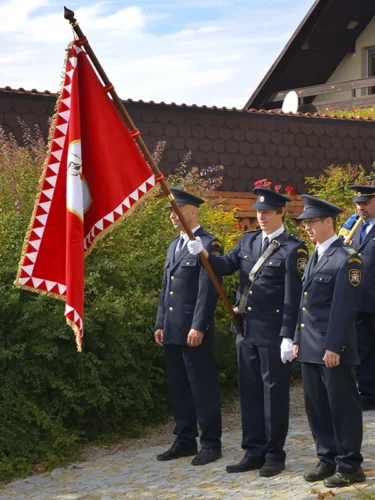 vlajkonoš při hasičské slavnosti
